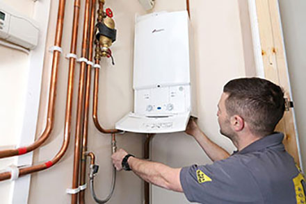 West London Plumbing & Heating’s goal is to be available to you whenever your boiler needs to be repaired, whether it is a regular service or an emergency breakdown.